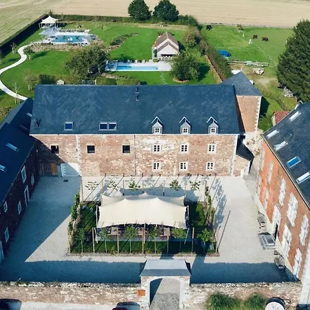 Superb Castle In Perwez-Haillot With Terrace *